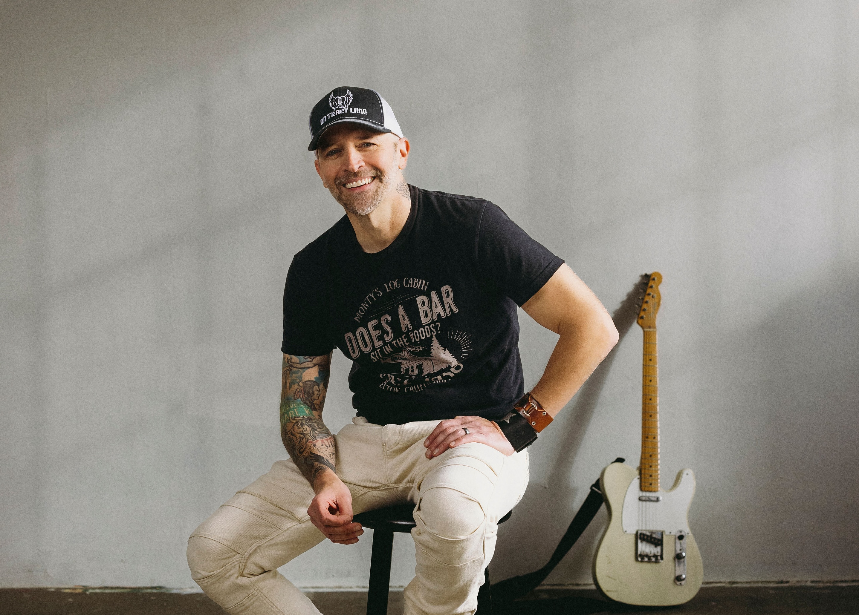From Rock Bottom to Retro Rock Revival: Darryn Yates’s Fierce Return with “No Regrets, Only Greatness”